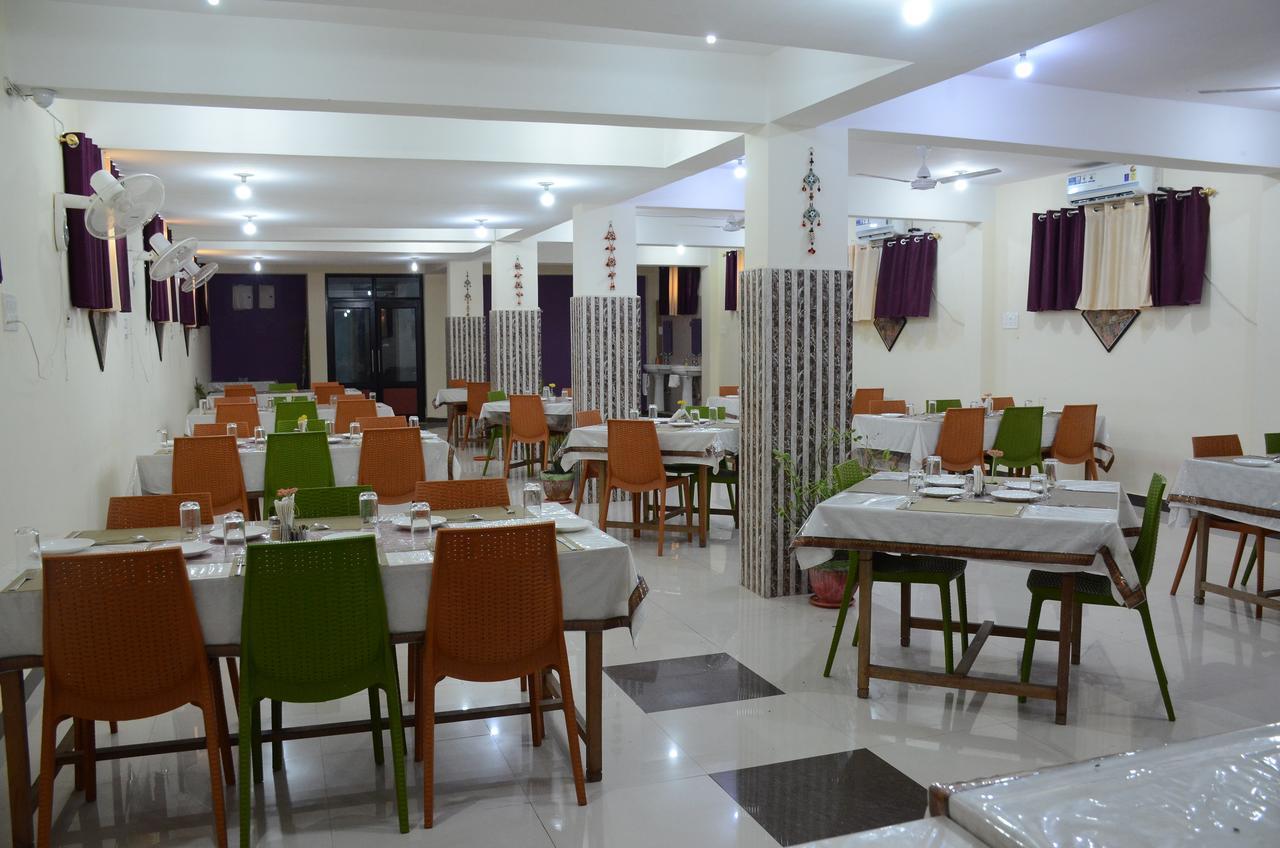 Hotel Bodh Vilas Exterior foto