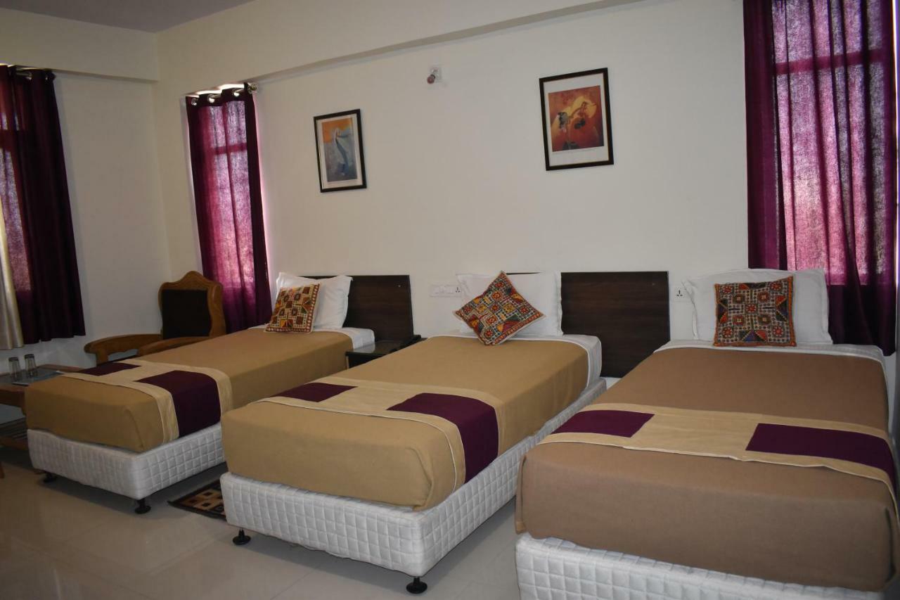 Hotel Bodh Vilas Exterior foto