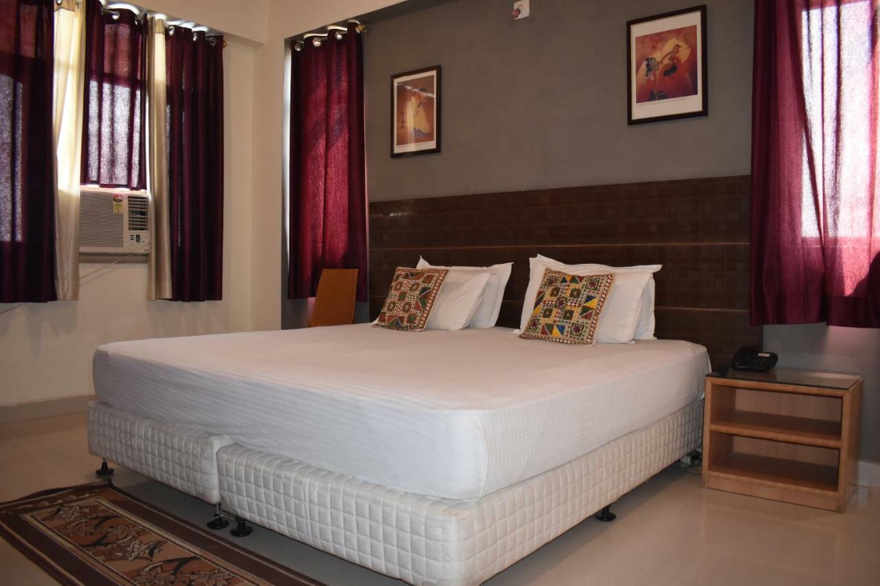 Hotel Bodh Vilas Exterior foto