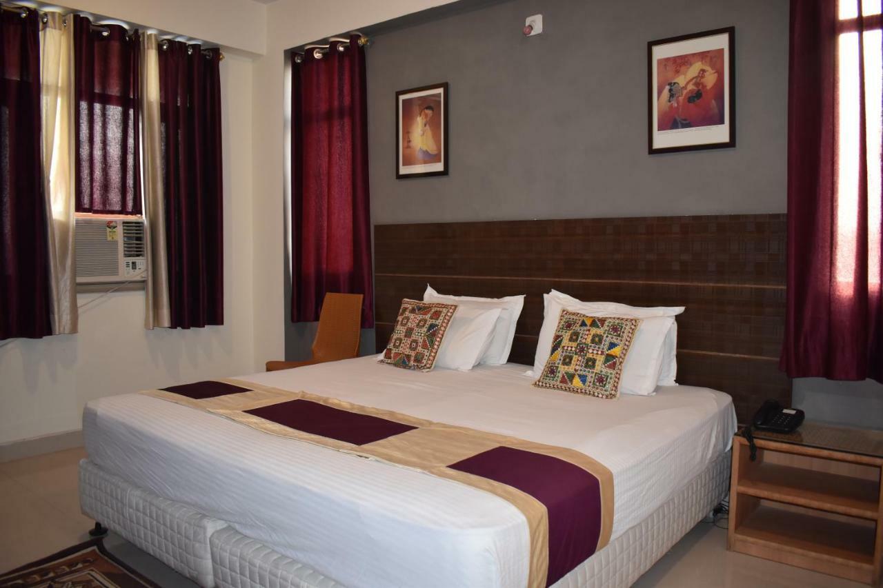 Hotel Bodh Vilas Exterior foto